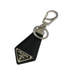 プラダ PRADA サフィアーノレザー キーチェーン 2PP041 ブラック×シルバー