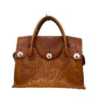  Carving to Live sCARVING TRIBES Maestra M ручная сумочка Brown 