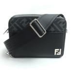 FENDI フェンディ スクエアFF オーガナイザー カメラケース ショルダーバッグ ブラック 7M0357AFF2F0GXN メンズ 中古