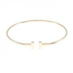 ティファニー Tナローワイヤー バングル