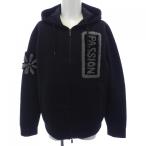 フェンディ FENDI FW0907 A0WB パーカー