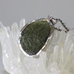 モルダバイトペンダントパワーストーン隕石ネックレストップ大きめアクセサリー...