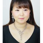 Yahoo! Yahoo!ショッピング(ヤフー ショッピング)aa0243 送料無料 レディース シルバーゴールド 花モチーフ ラインストーン 豪華 エレガント 可愛い 洗練された フォーマル ネックレス ピアス セット