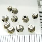 Yahoo! Yahoo!ショッピング(ヤフー ショッピング)シルバーバーツ 2-024 5個で1セット 直径2.5ｍｍタイプで横にお花のような模様が描かれた角ばった形のビーズ