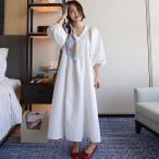 シャツワンピース ワンピース ロング マキシ丈 レディース 春 夏 白 半袖 Vネック バルーンスリーブ ボリューム袖 五分袖 大きいサイズ シンプル
