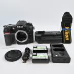 Nikon D7000 ボディ　ショット数 24039回