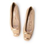 ブリジット バーキン Bridget Birkin スクエアバックルフラットシューズ （ベージュスウェード）