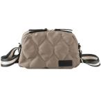 バックヤードファミリー BACKYARD FAMILY LIZDAYS QUILTED NYLON WALLET BAG （グレーベージュ/ブラック）