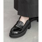 ランダ RANDA モノグラムエンボスラウンドトゥローファー （BLACK）