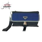  прекрасный товар PRADA Prada te Hsu tosafia-no треугольник Logo plate blue black серебряный металлические принадлежности нейлон / кожа клатч мужской 601250