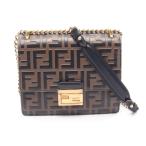 フェンディ ズッカ キャンユー ブランドオフ FENDI レザー ショルダーバッグ レザー 中古 レディース