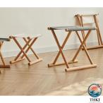  круг пара . пол простая древесина белый ткань бог фирма для храм . для стул храм .книга@.. поминальная служба * закон необходимо мир .. .. пара поясница . колени. плохой person оптимальный 