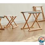  круг пара . пол простая древесина белый ткань бог фирма для храм . для стул храм .книга@.. поминальная служба закон необходимо мир .. .. пара поясница . колени. плохой person оптимальный 