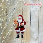 ショッピングオーナメント テディベアを抱えたサンタクロースのクリスマスオーナメント｜スタンドOKの2WAY仕様