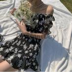 ワンピース レディース 女性用 ミニ丈 ミニスカート 半袖 オフショルダー パフスリーブ Vネック Aライン フリル シャーリング ギャザー 花柄 シ