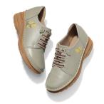 シューズ 50代 60代 70代 80代 ミセス シニア ファッション 大人 おしゃれ レディース 春夏 服 本革4E ミモザ刺しゅう軽量シューズ