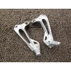 ZX-10R двойная подножка крепление, опора левый правый ^B2728!ZXT00D Kawasaki [ ZXT00DE ] Ninja FI впрыск 