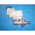  Toyota оригинальный Yaris { MXPA15 } тормоз главный цилиндр P11700-26009434
