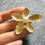 Yahoo! Yahoo!ショッピング(ヤフー ショッピング)ピンズ ピン バッジ ブローチ （ふんわり ゴールド 金 ） 花 中心パール アンティーク レトロ風 送料無料