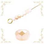 ガラスビーズ ボタンカット （約2×3mm）・約95個入　（ ライトベージュ）