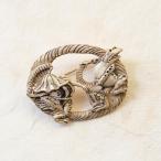 ブローチ　数　SUU　PalnartPoc直営　アクセサリー　可愛い　パルナートポック姉妹ブランド　鳥獣戯画　蛙の田楽ブローチ