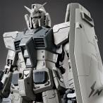 【即納新品】ＭＧ 1/100 RX78FRGMT GUNDAM BANDAI × FRGMT Fragment/ バンダイ 45周年 フラグメント 組み立て式プラモデル
