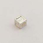 シルバーダイスD / 高さ5.5mm / 横5.5mm