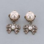 ショッピングMIUMIU 【値下げ】MIUMIU ミュウミュウ パールリボン ピアス ピアス レディース GP フェイクパール シルバー レディース 中古