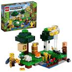 LEGO Minecraft The Bee Farm 21165 Minecraft Building Action Toy with a Beek