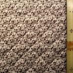 ショッピングキルティング 生地 ◇＜Ｑ キャラクター キルティング 生地 キルト ＞ミッキーマウス （ 薄茶系 ) 柄番号124（ 2025 ) 生地幅−約106cm 表地−シーチング（ 綿100％ )　kq-6261