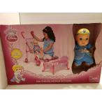 Disney 幼いシンデレラ人形とベビーカーセット