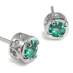 エメラルドピアス一粒シンプルエメラ...