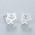 ピアス レディース 女性 婦人 アクセサリー スタッド ネコ 小ぶり シルバーカラー かわいい プレゼント ギフト 記念日 女子