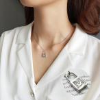 Yahoo! Yahoo!ショッピング(ヤフー ショッピング)ネックレス レディース 女性用 アクセサリー ペンダント ラインストーン キラキラ 南京錠 ロック パドロック ロゴ アルファベット チェーン 上品