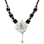 ネックレス 薔薇 バラモチーフ ガーネット  ジュエリー   パワーストーン   プレゼント  妻 シルバー
