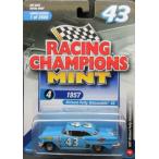 1/64 オールズモビル 1957 Lee Petty Oldsmobile 88 レーシングチャンピオン Racing Champion MINT