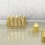 . дождь где-то .. в улица нить криптомерия средний дерево. дорога (... произведение искусства латунь дерево миниатюра миниатюра house фигурка Mini маленький орнамент украшение произведение )