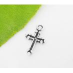 サービス品！【10円チャーム】　メタルチャーム　1個10円！「十字架クロス」型アクセサリーチャームメタルパーツ／15mm×9mm