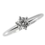 ティファニー ソリティア・ダイヤモンドリング・指輪・ラウンド・リリアント/Pt950-4.4g/0. ...