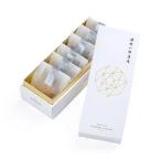 .. один . магазин гора. драгоценнный камень сверху ...60g