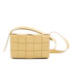 ショッピングbottega ボッテガヴェネタ カセットショルダー ショルダーバッグ  578004 ベージュ レディース  中古AB品