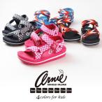 サンダル アーノルド�