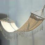  гамак уличный кемпинг барбекю resort морская вода . интерьер BBQ отдых модный складной . днем .