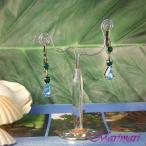 Yahoo! Yahoo!ショッピング(ヤフー ショッピング)水色の涙型ピアス　憂いを帯びた緑のラインストーン　ゴールドコッパー色台