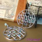 Yahoo! Yahoo!ショッピング(ヤフー ショッピング)ビッグピアス曲芸の輪でゆらゆら　キラキラ魚の鱗風にブルー色　シルバー色台お揃いになるネックレスがあるピアス