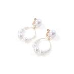 Maglie par ef-de / マーリエ パー エフデ 《Maglie par ef-de》フェイクパールイヤリング