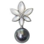 ブローチ 花 真珠ブローチ パールブローチ パール 真珠 ピンブローチ ブラックパール タヒチ黒蝶真珠 白蝶貝 フラワー 花モチーフ プレゼント ギフト pu