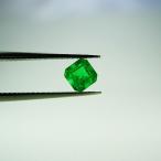 コロンビア産エメラルド 0.49ct ジュエリールース dg183