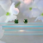 MARE チタンピアス SWAROVSKI  GREEN　2×2mm ma059
