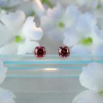 MARE チタンピアス SWAROVSKI  RED 3×3mm ma062